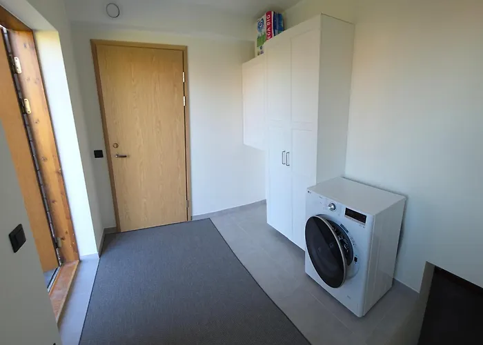 Appartement Pihtla Poik Kuelalistemaja #2 Kuressaare