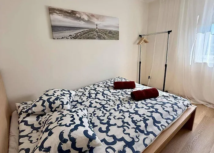 Appartement Pihtla Poik Kuelalistemaja #2 Kuressaare